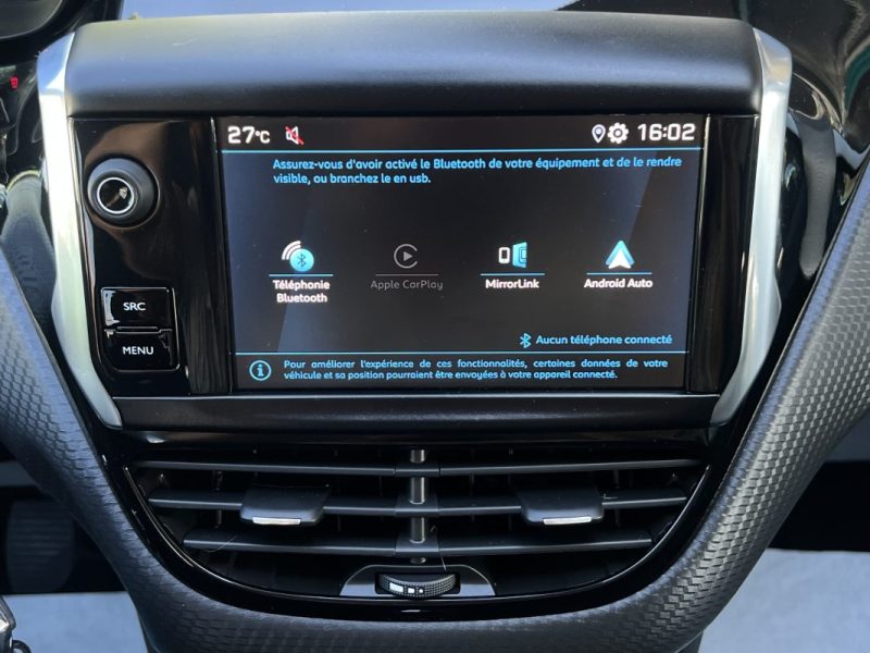 PEUGEOT 208 PHASE 2 SIGNATURE 1.2 82 Cv APPLE CARPLAY & ANDROID / CAMERA CRIT AIR 1 - GARANTIE 1 AN