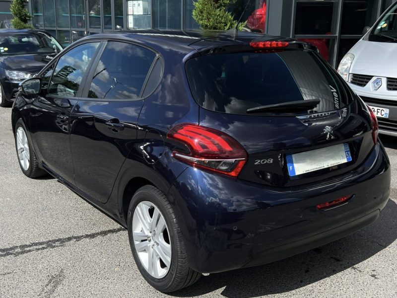 PEUGEOT 208 PHASE 2 SIGNATURE 1.2 82 Cv APPLE CARPLAY & ANDROID / CAMERA CRIT AIR 1 - GARANTIE 1 AN