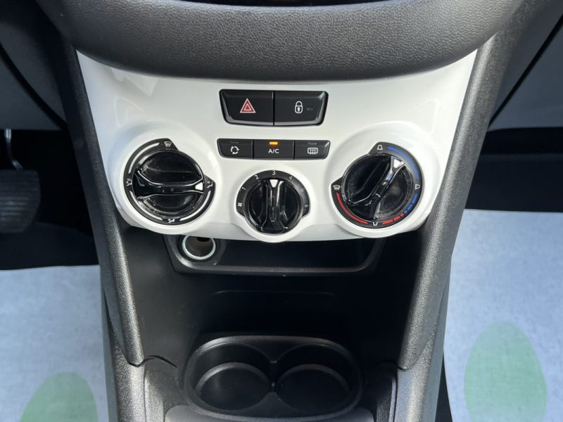 PEUGEOT 208 LIKE 1.0 VTI 68 Cv 48 600 Km CLIMATISATION REGULATEUR BLUETOOTH CritAir1 - GARANTIE 1 AN