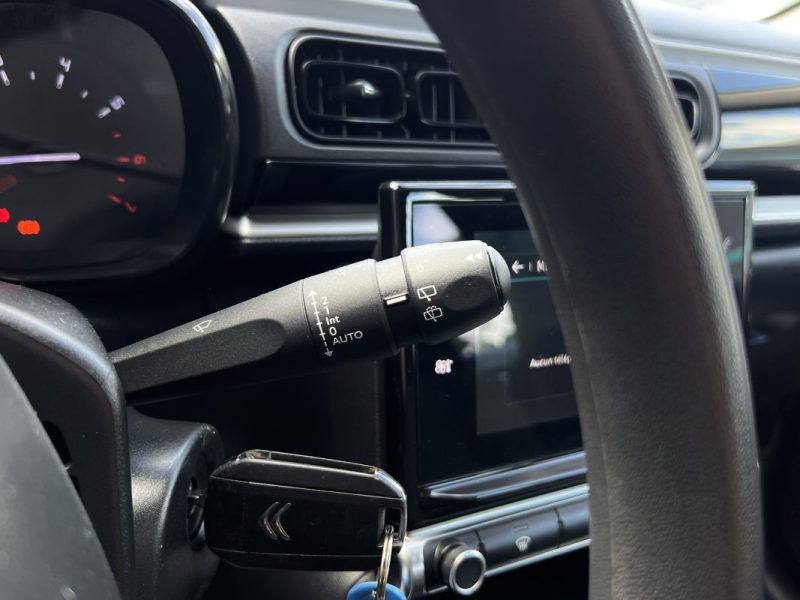 CITROEN C3 III PHASE 2 - 1.2 82 Cv 1ERE MAIN / APPLE CARPLAY & ANDROID CRIT AIR 1 - GARANTIE 1 AN