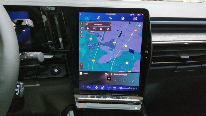 Renault Austral E-tech full hybrid 200 gsr2 techno + Pack Hiver + pack safety