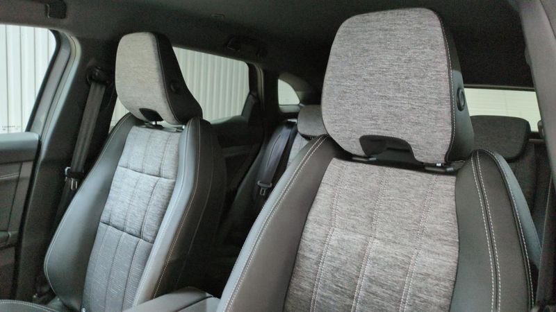 Renault Austral E-tech full hybrid 200 gsr2 techno + Pack Hiver + pack safety