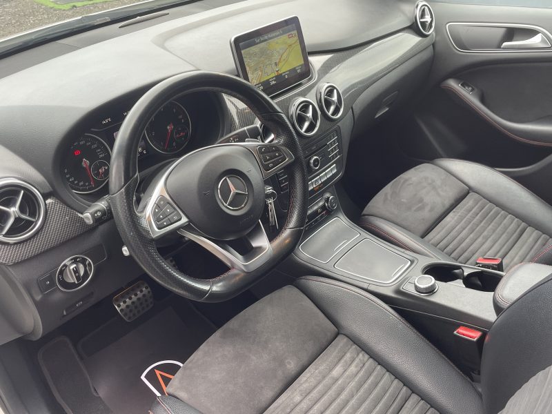 Mercedes B 200 CDi 136ch 4Matic Fascination AMG Boite Auto / Toit ouvrant / Camera / CarPlay / LEDS 