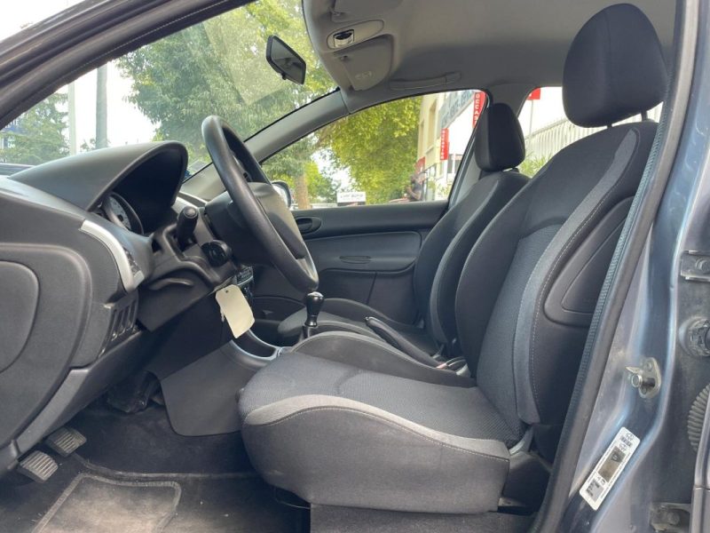 PEUGEOT 206+ 1.4 HDI 70 LIMITED **1ère MAIN**