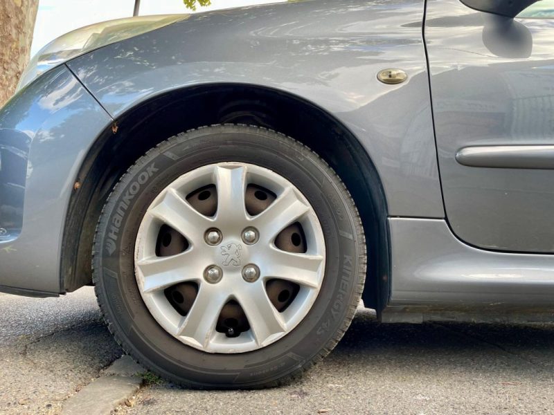 PEUGEOT 206+ 1.4 HDI 70 LIMITED **1ère MAIN**