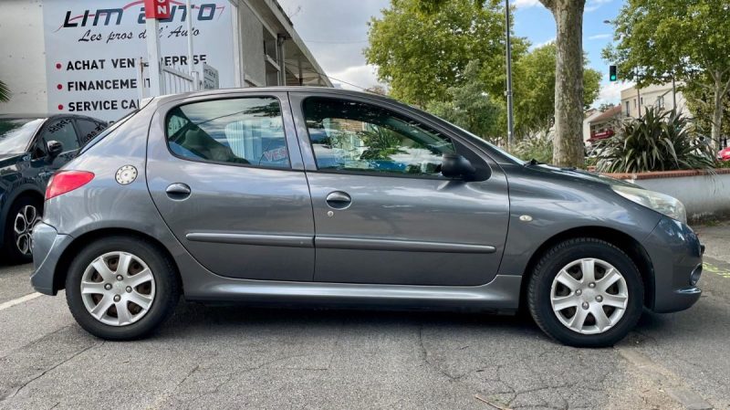 PEUGEOT 206+ 1.4 HDI 70 LIMITED **1ère MAIN**