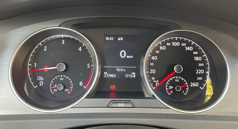 VOLKSWAGEN GOLF VII 2.0 TDI 150 ALLSTAR **1ère MAIN**