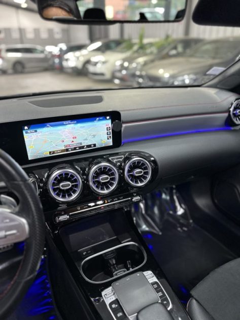 MERCEDES CLASSE CLA 2019