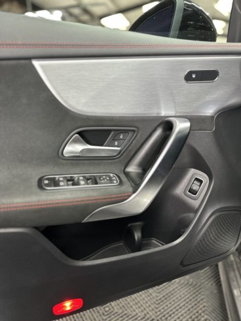 MERCEDES CLASSE CLA 2019