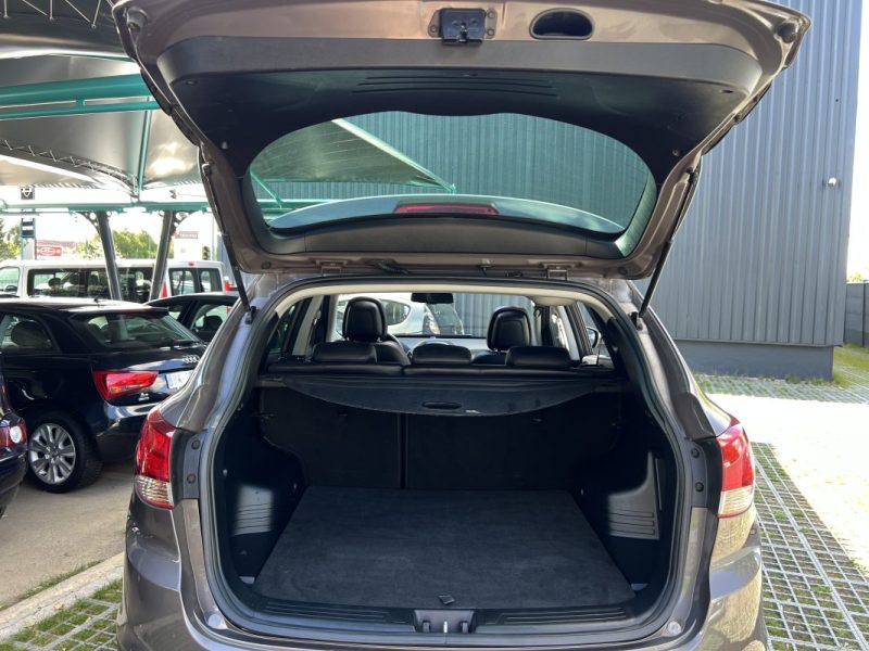 HYUNDAI IX 35 1.7 CRDI 115 Cv 1ERE MAIN / TOIT PANO KEYLESS BVM6 CRIT AIR 2 - GARANTIE 1 AN