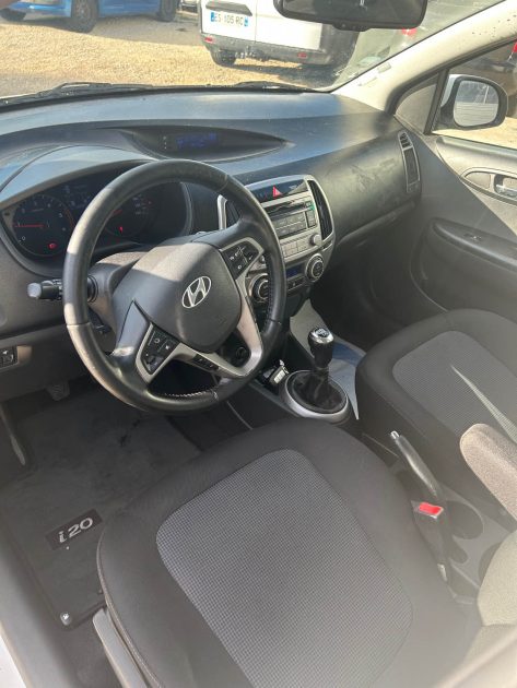 HYUNDAI I20 1.4 CRDI 90 CH   
