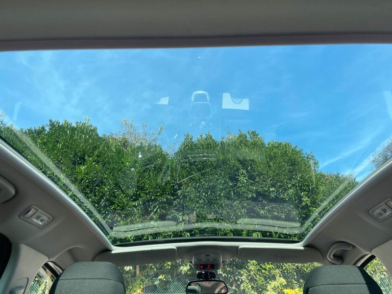 PEUGEOT 5008 Premium 2.0HDI 150CH