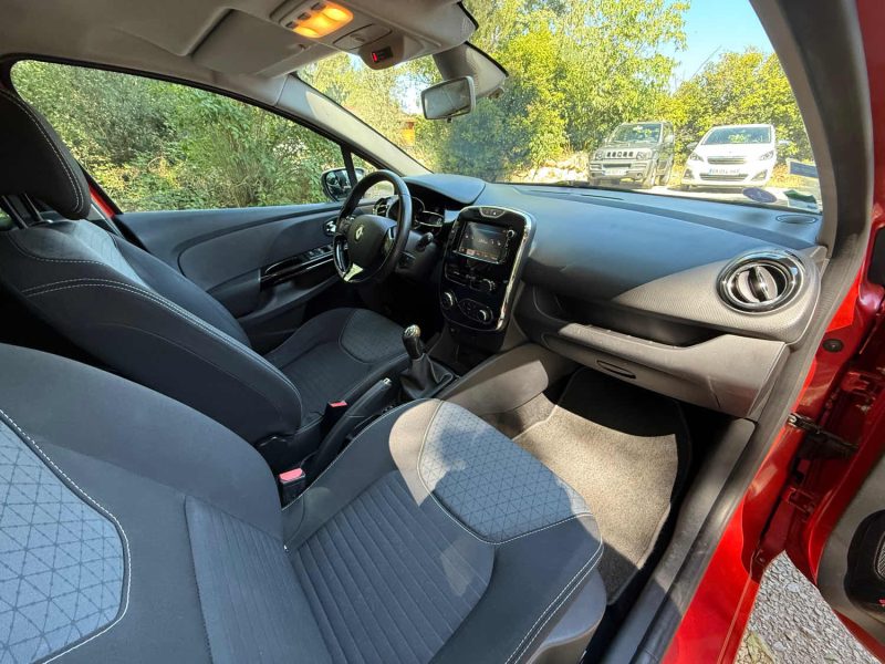 RENAULT CLIO 0.9 TCE 90 INTENS 