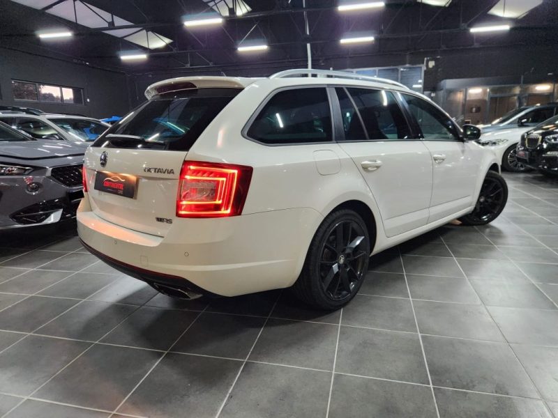 SKODA OCTAVIA COMBI 2.0 TSI 230 RS DSG*LED*GPS*