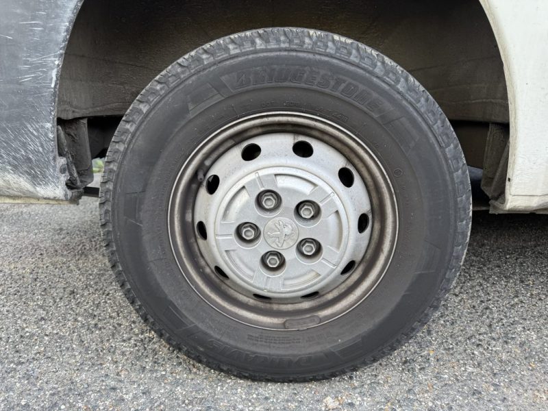 PEUGEOT BOXER 335 L1H1 2.0 BlueHDi 130 Pro