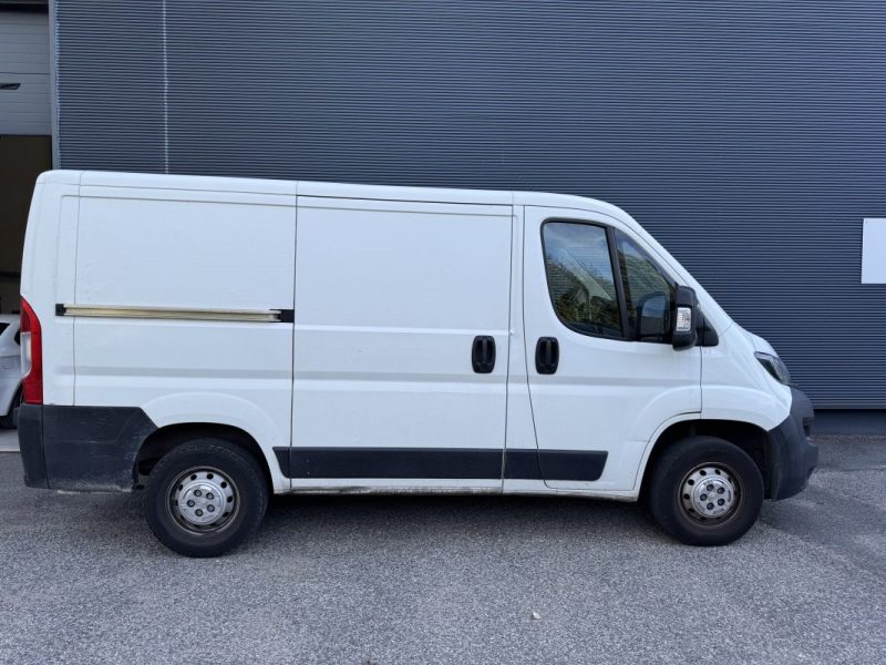 PEUGEOT BOXER 335 L1H1 2.0 BlueHDi 130 Pro