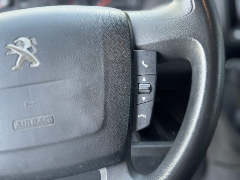 PEUGEOT BOXER 335 L1H1 2.0 BlueHDi 130 Pro