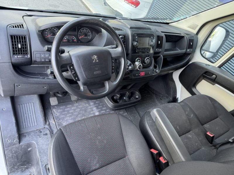 PEUGEOT BOXER 335 L1H1 2.0 BlueHDi 130 Pro