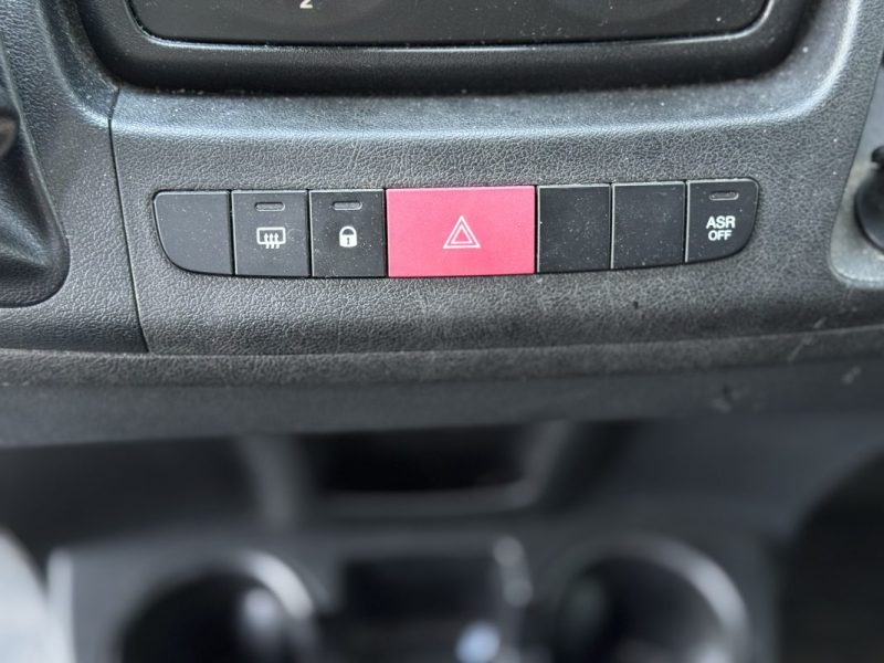 PEUGEOT BOXER 335 L1H1 2.0 BlueHDi 130 Pro