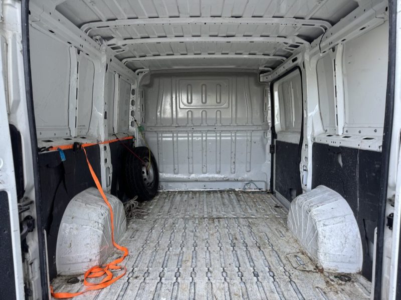 PEUGEOT BOXER 335 L1H1 2.0 BlueHDi 130 Pro