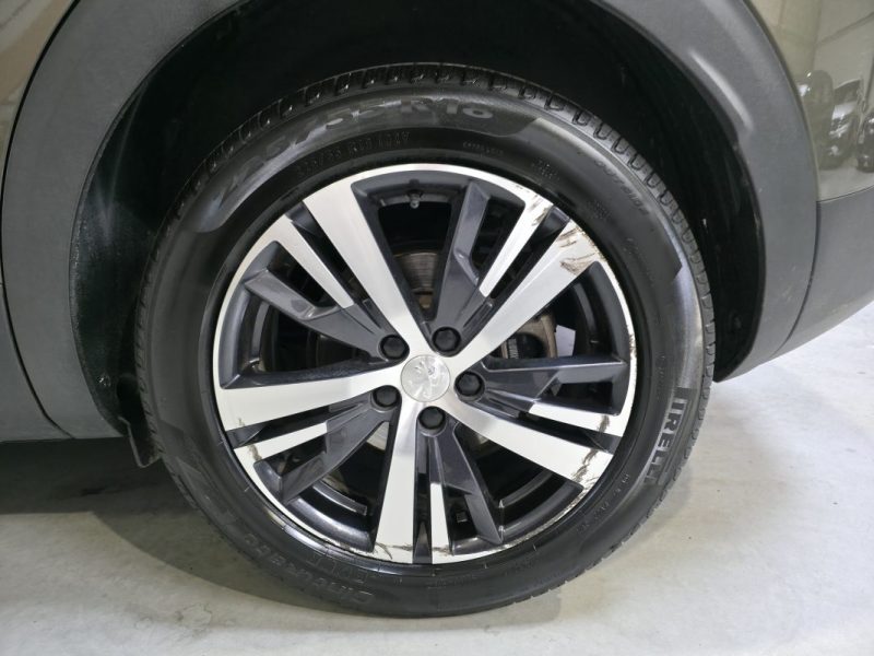 PEUGEOT 3008 20201.5 BLUE HDI 130 ALLURE EAT8 / DISTRIBUTION OK / SUIVI COMPLET PEUGEOT