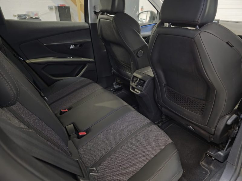 PEUGEOT 3008 20201.5 BLUE HDI 130 ALLURE EAT8 / DISTRIBUTION OK / SUIVI COMPLET PEUGEOT