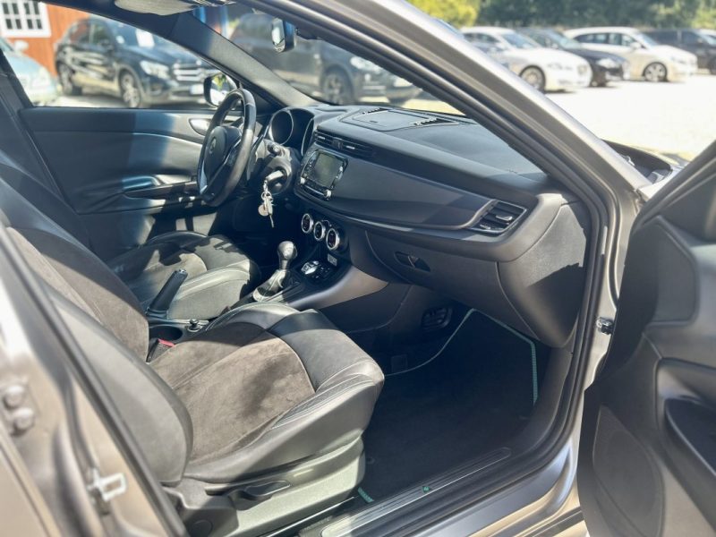 ALFA ROMEO GIULIETTA 2015