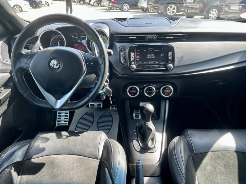 ALFA ROMEO GIULIETTA 2015