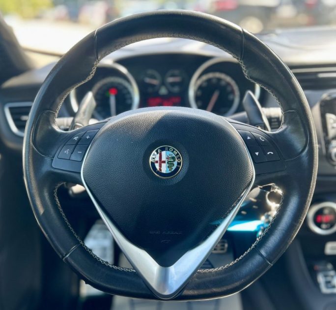 ALFA ROMEO GIULIETTA 2015
