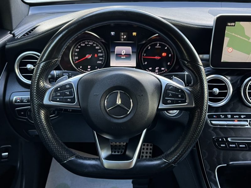 MERCEDES GLC FASCINATION / AMG 220D 4MATIC 2.2 170 Cv BVA9 / TOIT OUVRANT CUIR - GARANTIE 1 AN