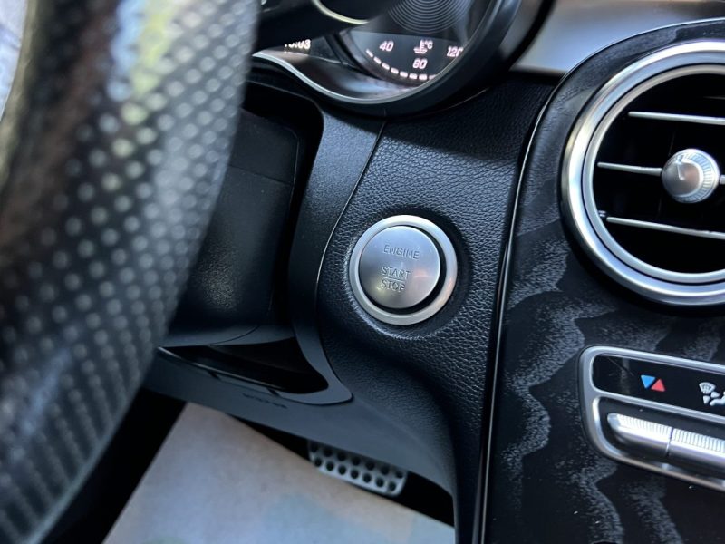 MERCEDES GLC FASCINATION / AMG 220D 4MATIC 2.2 170 Cv BVA9 / TOIT OUVRANT CUIR - GARANTIE 1 AN