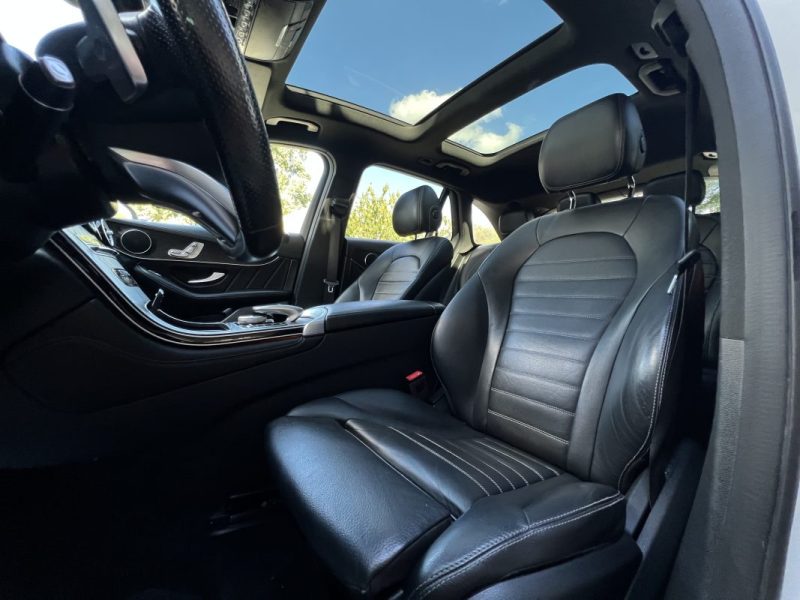 MERCEDES GLC FASCINATION / AMG 220D 4MATIC 2.2 170 Cv BVA9 / TOIT OUVRANT CUIR - GARANTIE 1 AN