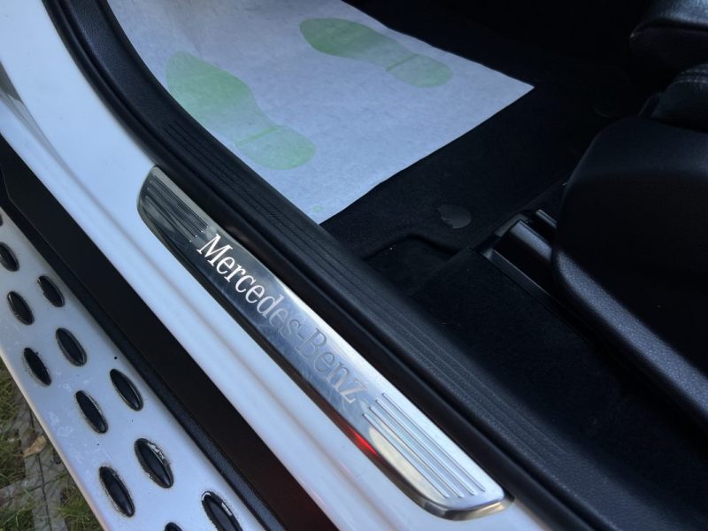 MERCEDES GLC FASCINATION / AMG 220D 4MATIC 2.2 170 Cv BVA9 / TOIT OUVRANT CUIR - GARANTIE 1 AN