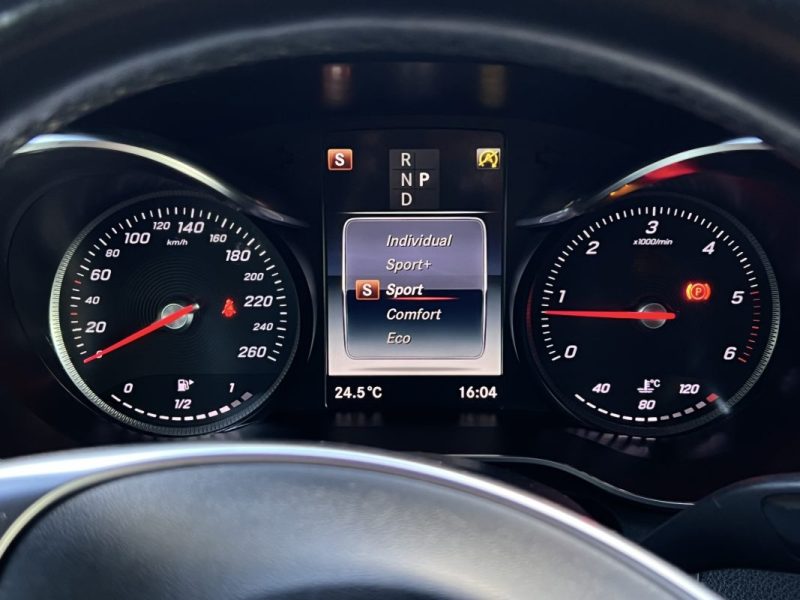 MERCEDES GLC FASCINATION / AMG 220D 4MATIC 2.2 170 Cv BVA9 / TOIT OUVRANT CUIR - GARANTIE 1 AN