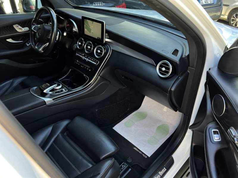 MERCEDES GLC FASCINATION / AMG 220D 4MATIC 2.2 170 Cv BVA9 / TOIT OUVRANT CUIR - GARANTIE 1 AN