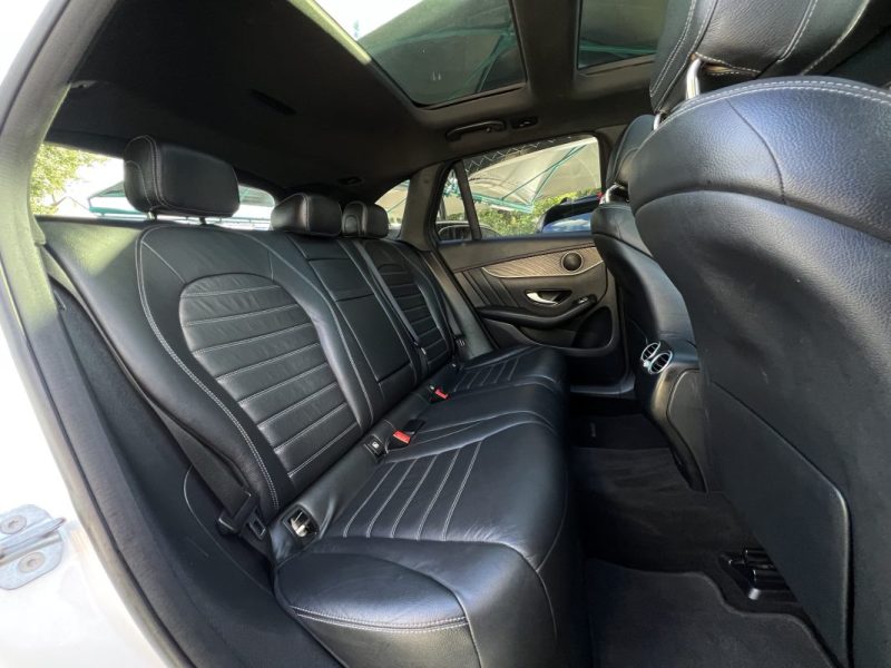 MERCEDES GLC FASCINATION / AMG 220D 4MATIC 2.2 170 Cv BVA9 / TOIT OUVRANT CUIR - GARANTIE 1 AN