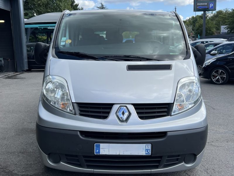 RENAULT TRAFIC PASSENGER L2H1 2.0 DCI 115 Cv 9 PLACES / CLIMATISATION - GARANTIE 1 AN