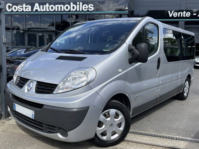 RENAULT TRAFIC PASSENGER L2H1 2.0 DCI 115 Cv 9 PLACES / CLIMATISATION - GARANTIE 1 AN