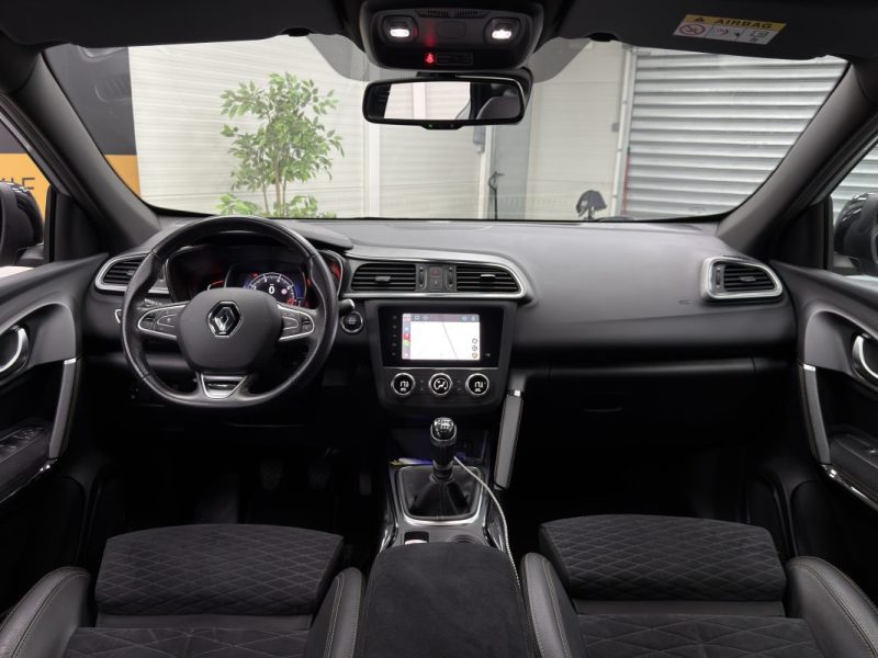 RENAULT KADJAR (2) 1.3 TCe 140 - Black Edition -21