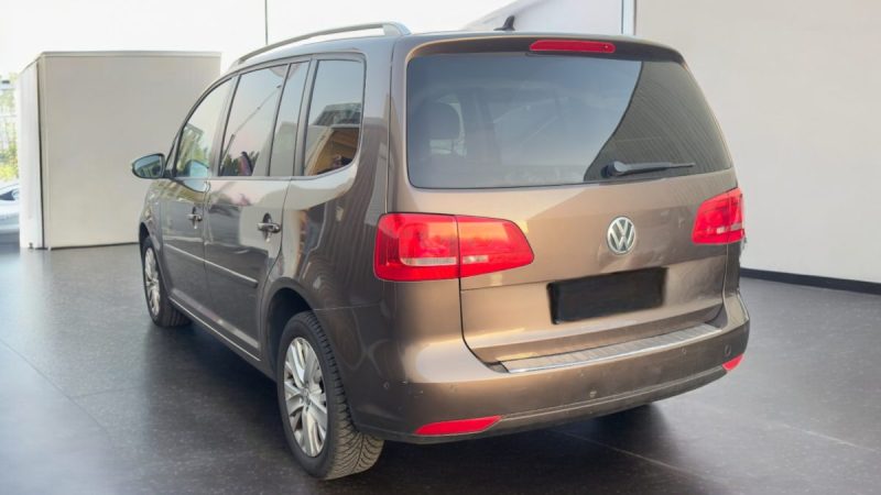 VOLKSWAGEN TOURAN CONFORTLINE 2.0 TDI 140CV DSG GARANTIE 6MOIS
