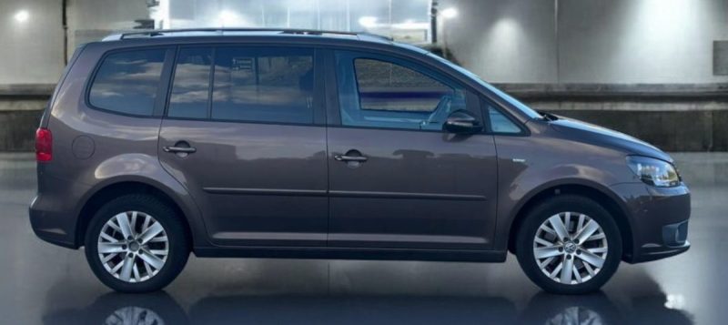 VOLKSWAGEN TOURAN CONFORTLINE 2.0 TDI 140CV DSG GARANTIE 6MOIS