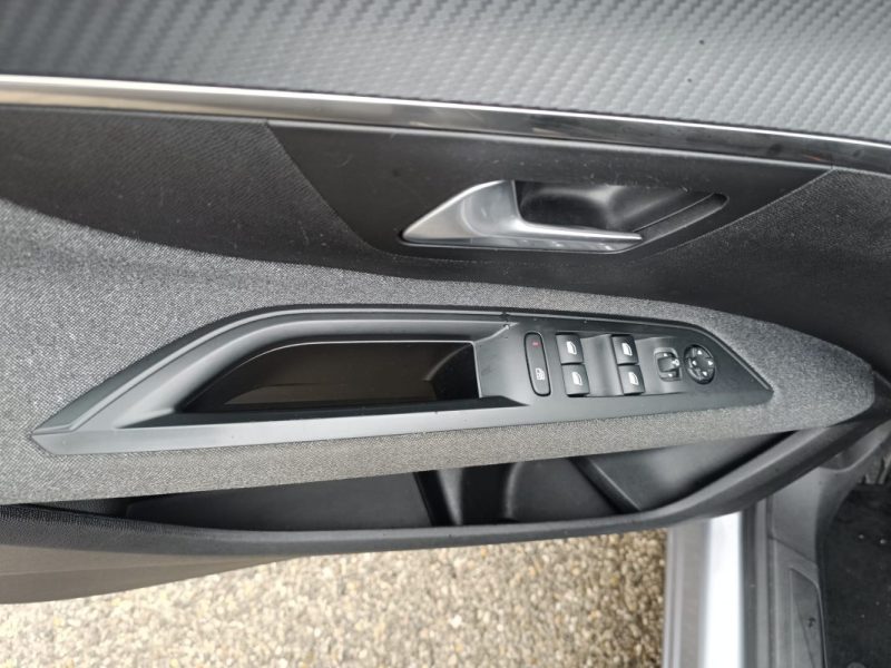 PEUGEOT 5008 1.5 BlueHDi EAT8 S&S 130 cv Boîte auto Active Business 2019, garantie 3 mois