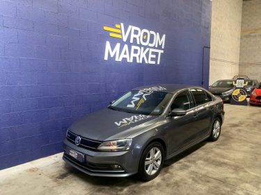 VOLKSWAGEN JETTA HYBRID 1.4 TSi DSG6 CONFORT-Vidange BVA OK-Suivie VW 