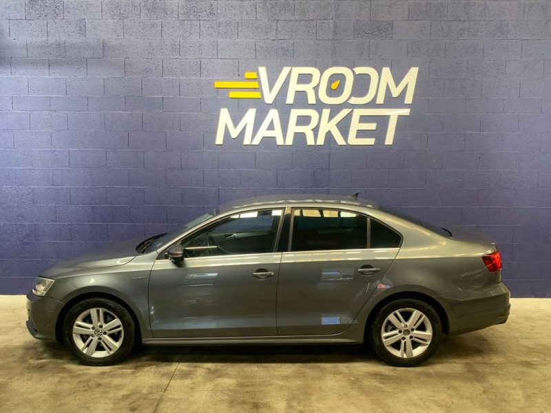 VOLKSWAGEN JETTA HYBRID 1.4 TSi DSG6 CONFORT-Vidange BVA OK-Suivie VW 
