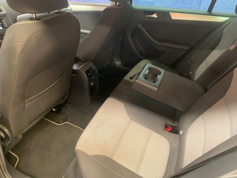 VOLKSWAGEN JETTA HYBRID 1.4 TSi DSG6 CONFORT-Vidange BVA OK-Suivie VW 