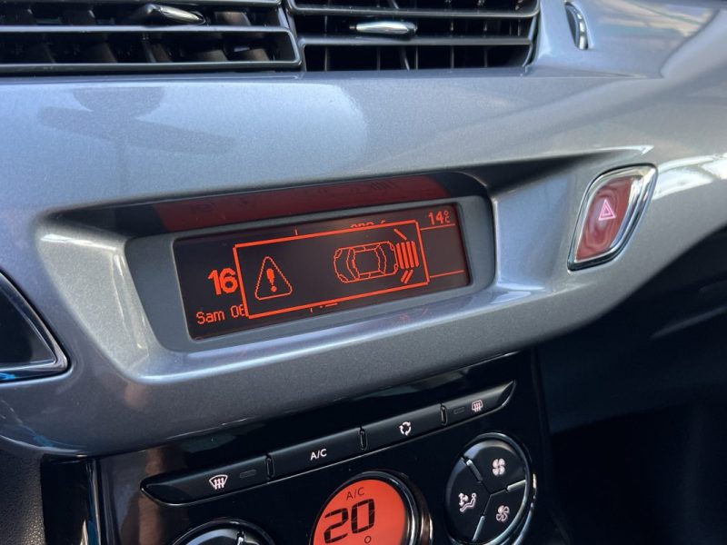 CITROEN C3 II PHASE 2 EXCLUSIVE 1.4 E HDI 70 BOITE AUTOMATIQUE TOIT PANO CRIT AIR 2 - GARANTIE 1 AN