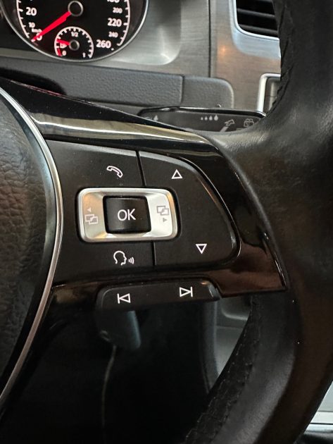 VOLKSWAGEN GOLF 7 2L TDI 150CV 2013