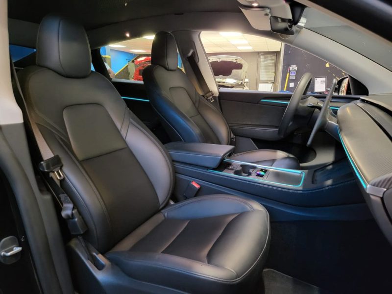 TESLA MODEL Y PERFORMANCE 534cv / AUTOPILOT + PPF COMPLET + CERAMIQUE + LUMIERES D'AMBIANCES