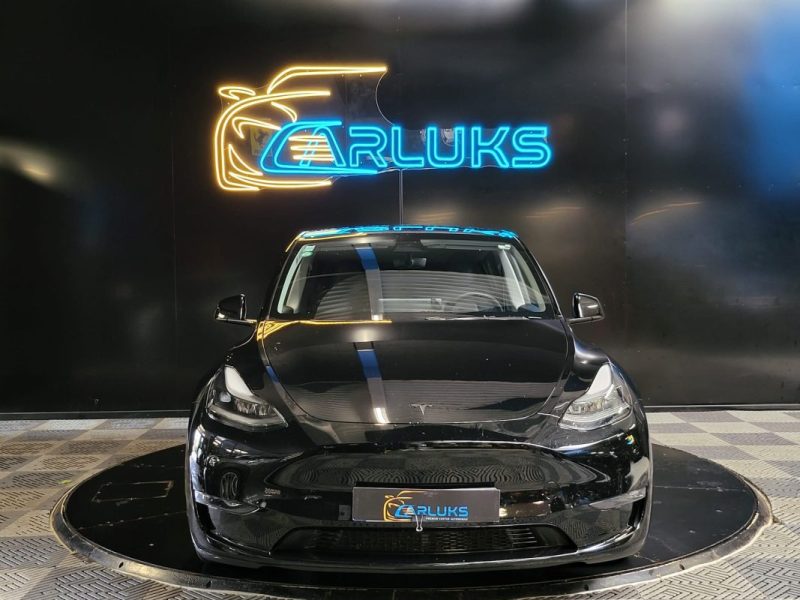 TESLA MODEL Y PERFORMANCE 534cv / AUTOPILOT + PPF COMPLET + CERAMIQUE + LUMIERES D'AMBIANCES