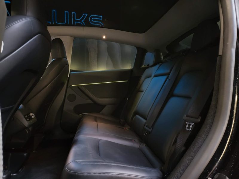 TESLA MODEL Y PERFORMANCE 534cv / AUTOPILOT + PPF COMPLET + CERAMIQUE + LUMIERES D'AMBIANCES